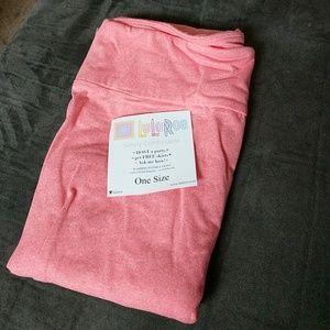 Lula Roe OS Leggings NWT